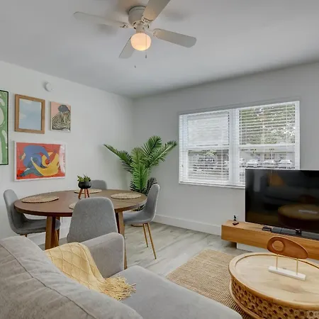 Urban Oasis In Fort Lauderdale